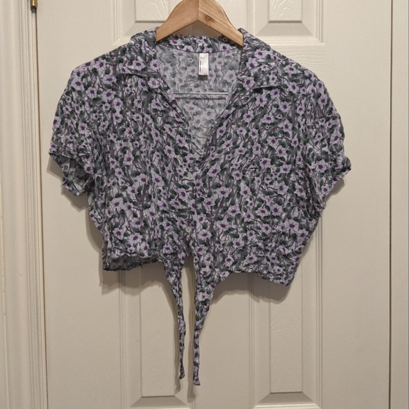 American Apparel cropped floral blouse - Picture 2 of 7